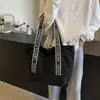 Bolso de Mano Simple de Moda Gran Capacidad Resistente al Desgaste para el Trabajo con Correa al Hombro Única Bolso Tote de Moda con Correa al Hombro con Letras para Mujer