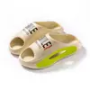 Chinelos Masculinos 2025 Novos Verão Caminhada ao Ar Livre Sapatos ins Tendência Antiderrapante Antiodor Sandálias de Praia Sandálias Esportivas