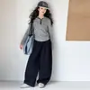 Conjunto Feminino Primavera Outono 2026 Novo Estiloso Moda Infantil Moletom Listrado Calça de Algodão Casual Conjunto de Duas Peças