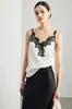 Camisola de Seda para Mujer 2026 Primavera/Verano Nueva Color Sólido Ropa Interior Exterior Estilo Commuter con Encaje y Top de Seda de Morera