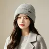 Sombrero Versátil de Otoño e Invierno para Mujer 2026, Gorro de Punto Engrosado y Cálido, Circunferencia de Cabeza Grande, Adelgazante de Rostro, Resistente al Frío, Versátil Sombrero de Lana