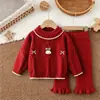 Conjunto de Suéter Infantil 2026 Outono/Inverno Novo Meninas Fofo Gola Redonda Tricô Trançado Coelho Pequeno Tricô Blusa Conjunto de Duas Peças