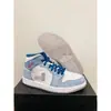 Comercio exterior transfronterizo Zapatos Putian Zapatillas de baloncesto de caña alta AJ1 Azul Universitario Qiaoyi Zapatos deportivos antideslizantes resistentes al desgaste para hombres y mujeres parejas
