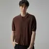 Camisa polo retro de color liso de manga corta para hombre, nuevo estilo primavera 2026, versátil y elegante, camiseta de punto con cuello camisero