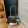 Bolsa de Axila Retro de Nicho para Pedidos Extranjeros para Mujer 2025 Nueva Bolsa Tipo Almohada de Gama Alta Gran Capacidad Bolso de Hombro Versátil