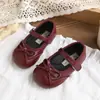 Zapatos Pequeños de Cuero para Niñas 2026 Primavera y Otoño Nueva Moda Antideslizantes Zapatos de Princesa para Niños, Zapatos Shallow Mary Jane para Niñas