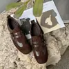 Sapatos de Couro Pequenos com Fivela Quadrada Retrô 2026 Outono Novo Versátil Sapatos de Cano Baixo com Salto Baixo Maillard