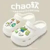 Sandalias perforadas de verano para mujer, chanclas de EVA para hombre, zapatos de playa transpirables, pantuflas de punta cerrada para mujer, chanclas deslizantes para pareja, sandalias para mujer
