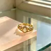 Novo anel de coroa de diamante brilhante estilo chinês para mulheres, design moderno, anel de dedo indicador de luxo leve, estilo elegante e minimalista, anel de cauda