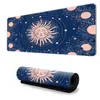 Alfombrilla de Ratón Extra Grande Resistente a la Suciedad Dios del Sol Ligera y Oscura Pad para Teclado de Gaming E-Sports Pad con Borde de Bloqueo Venta Caliente Transfronteriza Dropshipping