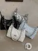 Bolsas Femininas Estilosas de Alta Qualidade 2026 Verão Nova Nicho Simples Acolchoada Corrente Bolsa Transversal Ins Bolsa Bolinho