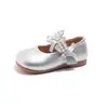 Zapatos de Cuero para Niñas 2026 Primavera y Otoño Nuevos Zapatos Infantiles Zapatos de Princesa para Niñas Mocasines de Suela Suave Zapatos de Rendimiento Individual Modernos