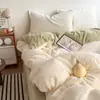 Juego de cuatro piezas de terciopelo de leche de doble cara engrosado para invierno, ropa de cama de forro polar de coral más terciopelo, cálida funda nórdica de franela, sábana