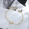 Pulsera de calabaza de nácar natural de lujo ligero, nueva y de moda, para mujer, microincrustada con circonita, súper brillante, joyería elegante y con estilo al por mayor