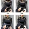 Camiseta de moda de cuello redondo con costuras de malla, base de flores oscuras, manga larga, otoño y verano, nuevo encaje, suéter ajustado, top de mujer