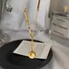 Collar Lele Jewelry de Acero de Titanio Chapado en Oro de 18 Quilates con Bola Pequeña Dorada Esmerilada Cepillada para Mujer, Cadena de Clavícula Avanzada de Lujo Ligero de Nicho