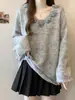 Tricô Francês Estéreo Flor V-Neck para Mulheres Outono e Inverno 2025 Novo Design Solto Estilo Suave Tricô Pulôver