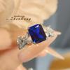 Anillo de Zafiro Artificial Real Nicho de Lujo Ligero Estilo Europeo y Americano Mariposa Diamante de Alto Carbono Corindón Rojo Anillo de Diamantes para Mujer