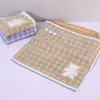 Fábrica de Gaoyang al por mayor toalla cuadrada de algodón 35*35 toalla pequeña para la cara toalla absorbente de dibujos animados para el hogar impresión bordada log