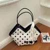 Bolso de hombro tipo tote de gran capacidad con lunares para mujer Shuai Mi Jia, nuevo modelo de moda para principios de otoño de 2026, para el trabajo y el transporte