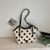 Bolso Tote de Lunares para Mujer 2026 Nuevo Estilo de Moda Verano Casual Versátil para Viajar Bolso de Hombro Único Gran Capacidad Bolso de Mano