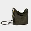 Moda Otoño e Invierno 2025 Nuevo Bolso de Mano Tejido Retro Nicho de Alta Gama Gran Capacidad Hombro Único Cruzado Bolso Cubo