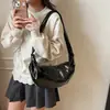 Bolsa feminina casual macia de grande capacidade 2026 nova bolsa transversal versátil bolsa de ombro descontraída bolsa de bolinho para o dia a dia