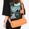 Mochila Pequena para Viagem de Verão Bolsa Transversal Feminina Marca da Moda Roupa de Trabalho Estilo de Hong Kong Bolsa de Ombro para Casal Bolsa Impermeável para Celular de Viagem