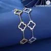 Suministro Transfronterizo Nuevo Circón Micro-Pavimentado Flor de Cuatro Hojas Hueca Pulsera de Dos Piezas Fabricante de Pulseras Venta Directa