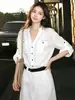 Camisa Blanca Minimalista Estilo Old Money para Mujer, Nueva Camisa Casual de Verano, Corte Holgado, Adelgazante, Top para el Trabajo