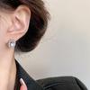 Pendientes de tuerca cuadrados de diamante con aguja de plata 925 para mujer, temperamentales de nicho de alta gama, pendientes de lujo ligero, no es necesario quitarse las joyas de las orejas al dormir