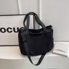 Bolsa Tote Casual de Gran Capacidad para Mujer, Bolso de Hombro Versátil y Moderno para el Viaje Diario al Trabajo Verano 2026