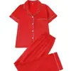 Conjunto de Pijama Casual Cor Vermelho Cetim Estilo Europeu Cardigan Lapela Manga Curta Calça Longa Conjunto de Roupa de Casa Feminina Venda por Atacado