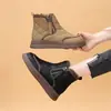 2026 Inverno Novo Botas de Neve do Nordeste Sapatos de Mãe Femininos Quentes Antiderrapantes Cano Alto Retrô Botas Curtas Botas de Algodão para Senhoras