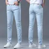 Jeans Casuales de Alta Gama Ajustados para Hombre Primavera/Verano 2026, Estilo Veraniego, Pantalones Largos Versátiles de Pierna Recta para Jóvenes