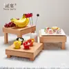 Mesa de Postres tipo Buffet Soporte de Exhibición para Sushi Mesa para Pausa de Té China Mesa de Comida Fría Estante para Pasteles Placa de Exhibición con Adornos de Madera