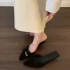Primer Encuentro Sandalias de tiras abiertas estilo francés de temporada, zapatos de tacón alto, colección primavera/verano, sandalias rojas retro de punta
