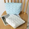 Bolso de Mano Acolchado con Corazón de Amor Estilo Nuevo Japonés y Coreano Transfronterizo Bolsa Interior Bolsa de Maquillaje de Gran Capacidad Bolsa para Guardar Lápiz Labial Bolso de Mujer