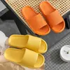 26 Nuevos Modelos de Verano de Pantuflas de Baño y Baño de Eva para Mujer, Antideslizantes, Cómodas, Pantuflas Casuales para Hombre