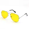 Gafas de Sol Unisex de Moda 3026 Multicolores Estilo Piloto Aviador Metal Gafas de Sol Venta al por Mayor Puesto Callejero