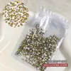 Bolsa de Accesorios de Arte de Uñas de Pedrería de Fondo Plano de Colores, Tamaños Mixtos, Pedrería Redonda Pequeña Blanca Transparente Súper Brillante para Arte de Uñas DIY