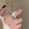 Anillo abierto de circonita con mariposa colorida para mujer, estilo frío, diseño de nicho, anillo de dedo ligero de lujo con sentido de alto nivel.