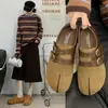 Sapatos Casuais Juvenis Versáteis Fivela Sapatos de Uma Sola Femininos 2026 Outono Novo Estilo Coreano Sapatos Birkenstock Bico Redondo Sapatos Mary Jane