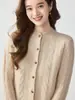 Cardigan Feminino de Cashmere com Gola Alta Estilo Chinês Tricô Trançado Grosso Quente Emagrecedor Valorizador Versátil Tricô