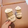 Zapatos de algodón para bebé con forro polar otoño e invierno botas de nieve gruesas zapatos para bebé y niño pequeño oveja linda 0-3-6 meses para usar de un año antideslizante