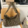 Bolso Tote de Viaje con Estampado de Leopardo Transfronterizo para Mujer Otoño 2025 Nuevo de Moda Gran Capacidad Bolso de Hombro Cruzado de Moda