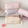 Bolsa de cosméticos con estampado de tulipanes estilo coreano, una bolsa de viaje multifuncional, una bolsa con cordón para guardar toallas sanitarias y un estuche para papelería/lápices