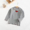 Camiseta interior para niños de manga larga para primavera y otoño con bordado de orejas de madera y estampado, top para niñas, ropa de otoño caliente, venta al por mayor de fábrica