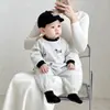 Roupas para Recém-Nascidos Estilo Primavera e Outono Para Bebês Meninos de Poucos Meses Macacões Fofos Estilosos Macacão de Cachorrinho Roupa Externa Roupas de Engatinhar