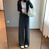 Persona de papel La calidad es increíble Chaqueta deportiva de yoga ajustada estilo años 80 con sensación de piel al tacto Traje de pantalones de pierna ancha Primavera Verano H041820